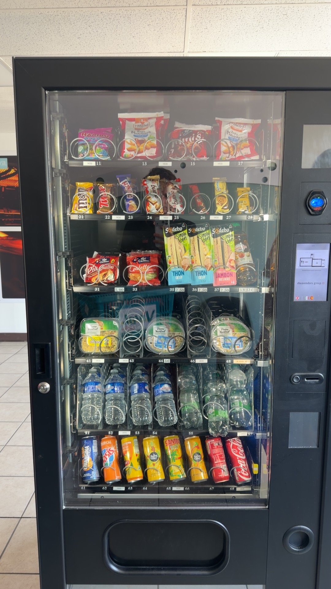 Distributeur automatique mixte Snacking et Boissons